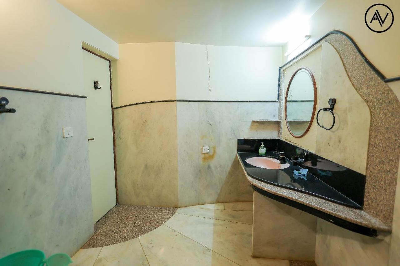 Arcus Villa - Swimming Pool/Ac/Luxurious Mahābaleshwar Exteriör bild