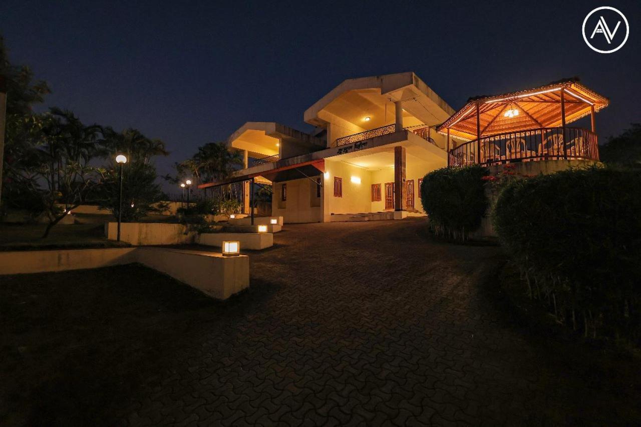 Arcus Villa - Swimming Pool/Ac/Luxurious Mahābaleshwar Exteriör bild