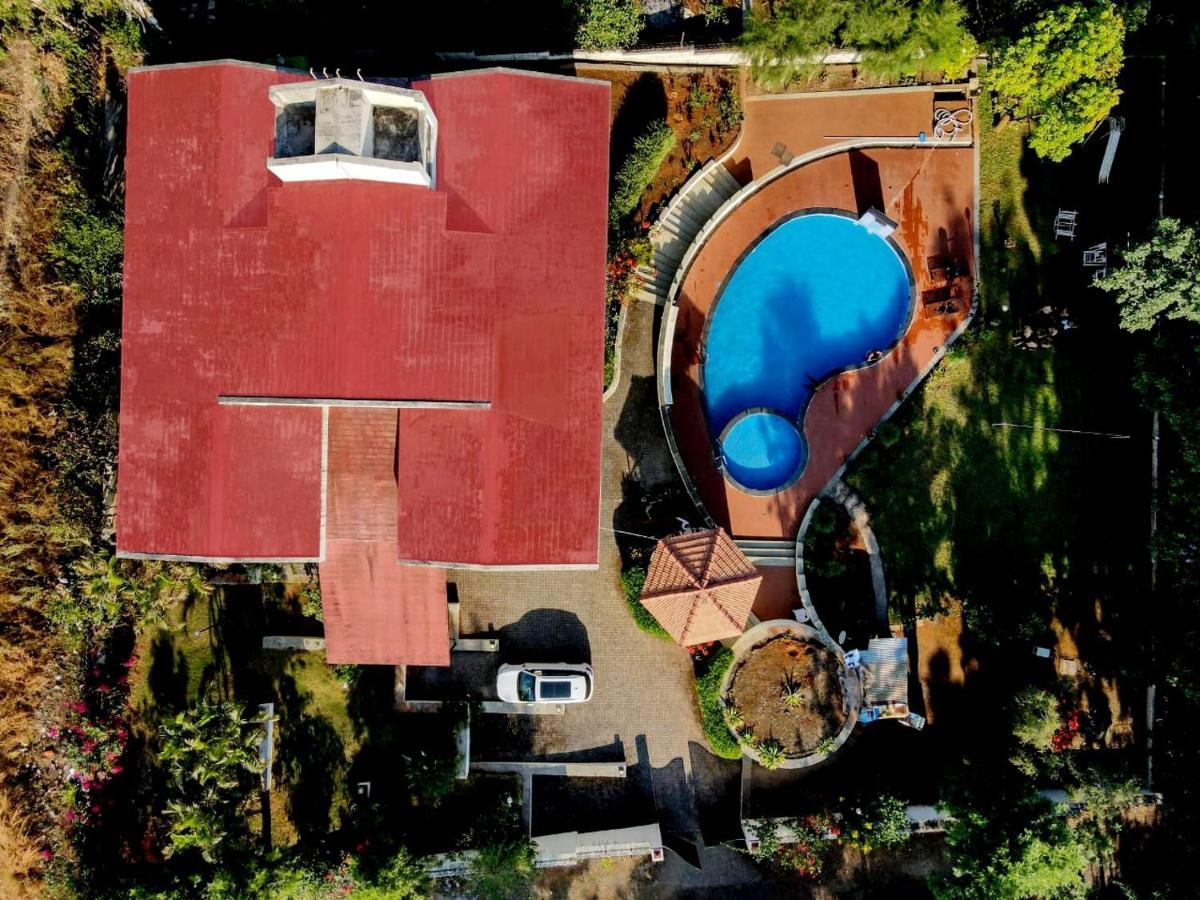 Arcus Villa - Swimming Pool/Ac/Luxurious Mahābaleshwar Exteriör bild