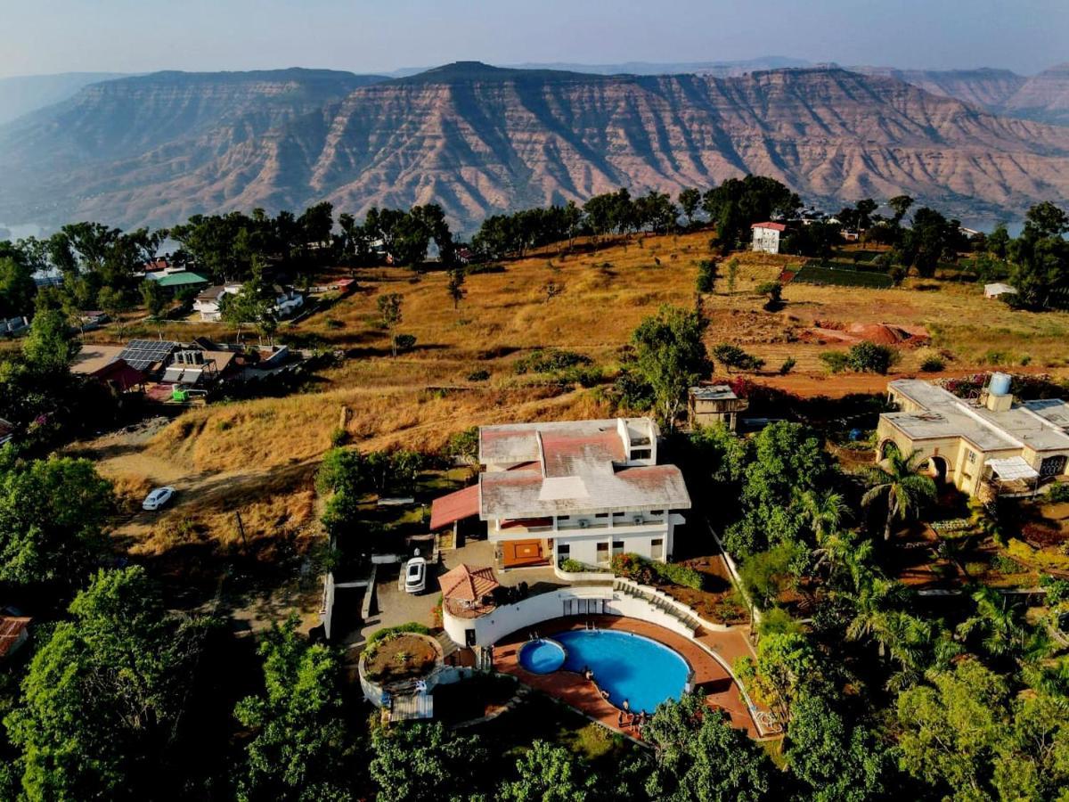 Arcus Villa - Swimming Pool/Ac/Luxurious Mahābaleshwar Exteriör bild